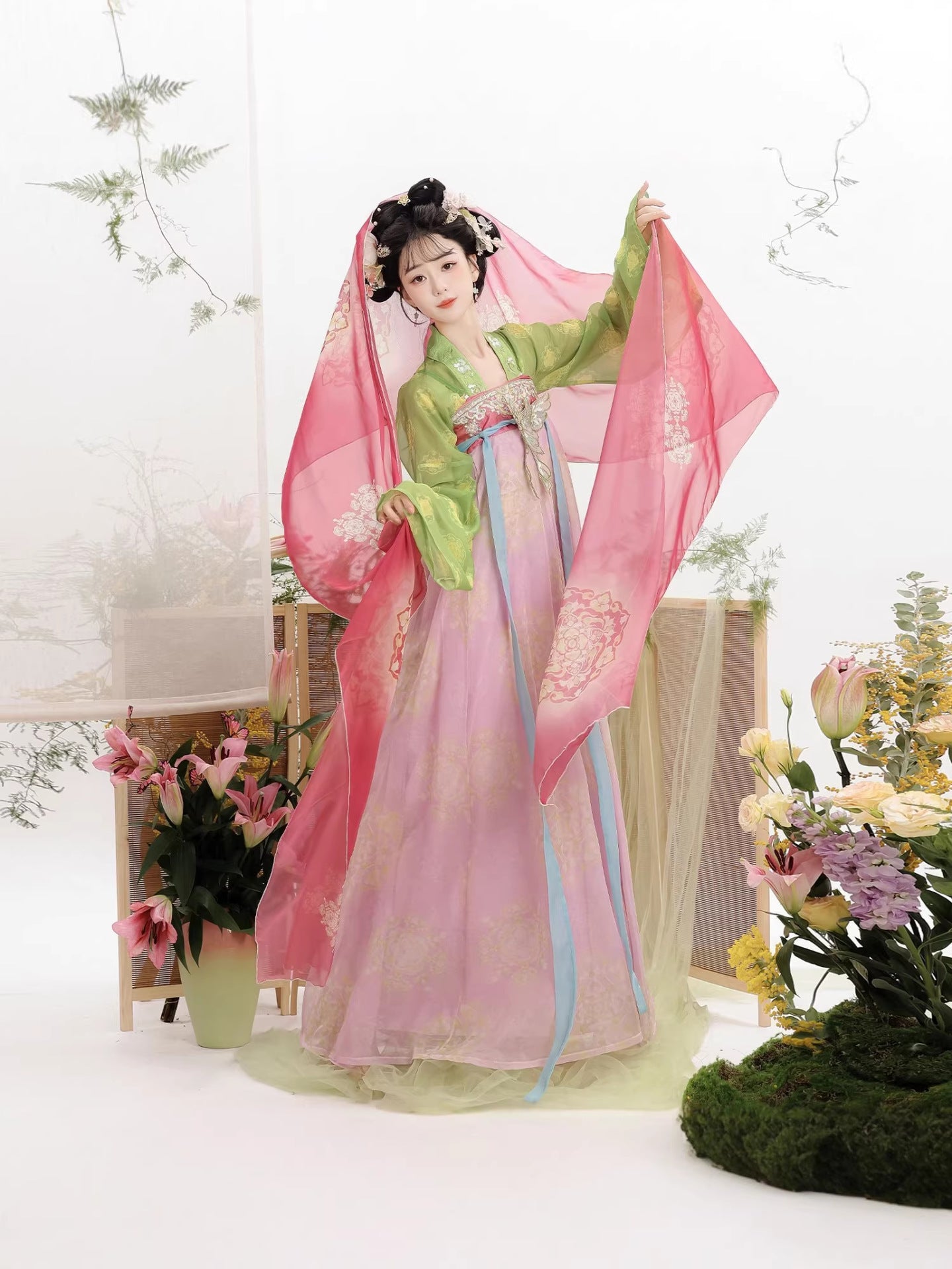 Ta Chun Ci Tang-Style Qixiong Hanfu Set with Embroidered Top, Flowing Skirt & Pibo Shawl