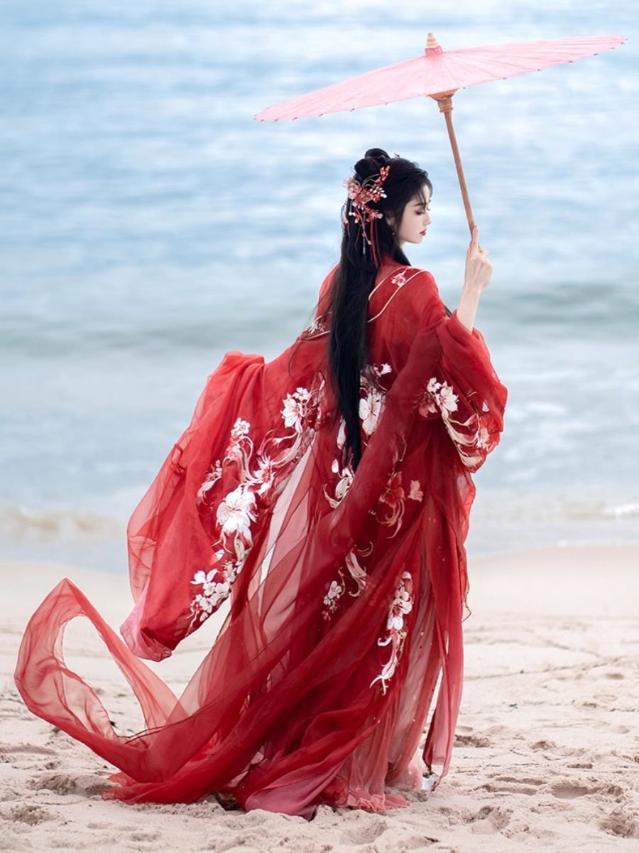 Nine-Tailed Fox Tang-Style Hanfu Dress Set with Heavy Embroidery, Wide Sleeve Top & Hezi Skirt