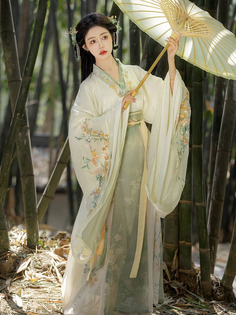 Spring Breeze Hanfu Dress Set with Embroidered Wide Sleeve Top, Cross-Collar Inner Layer & Paneled Ruqun Skirt