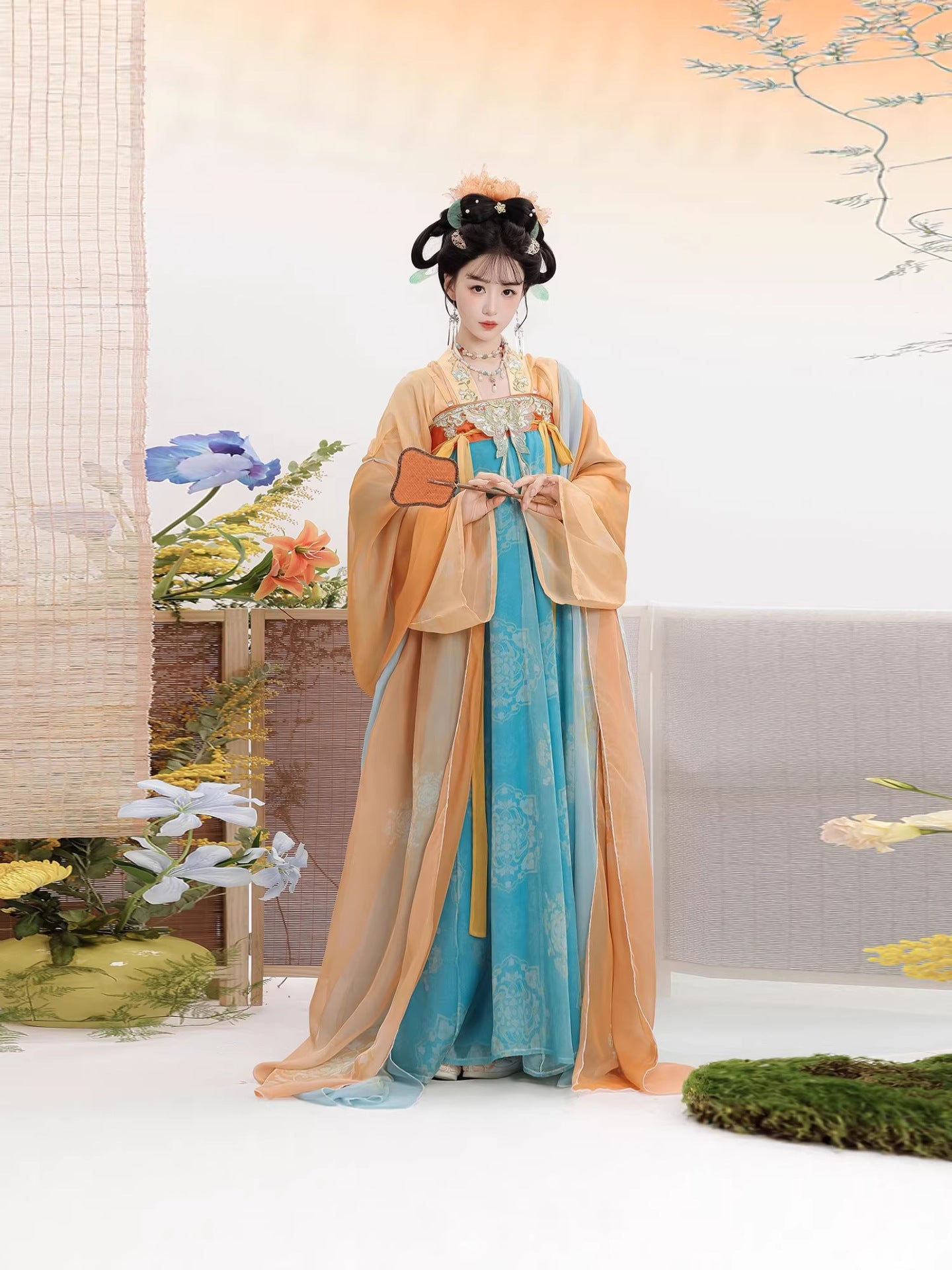 Ta Chun Ci Tang-Style Qixiong Hanfu Set with Embroidered Top, Flowing Skirt & Pibo Shawl
