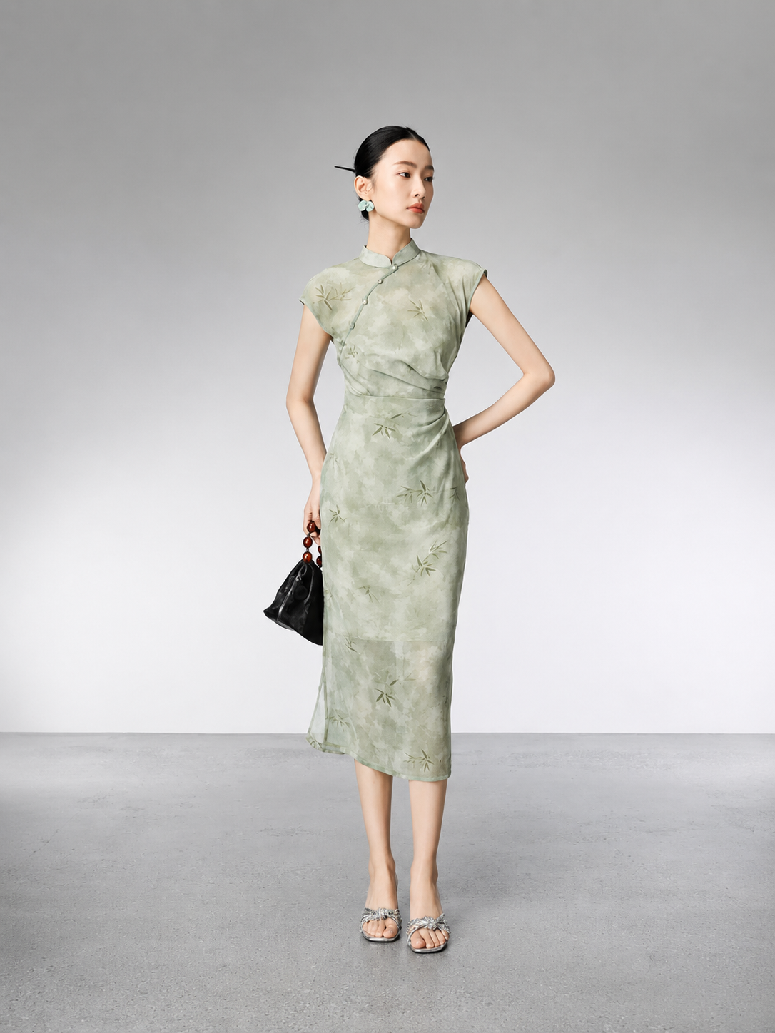 Modern Chinese Style Green Qipao Dress Set, Summer Slim Fit Two-Piece Outfit